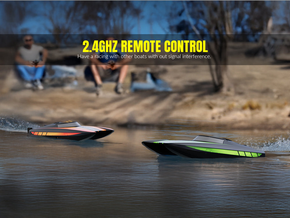 VOLANTEXRC Atomic XS 79505 Green RC Boat - 30MPH Pool Racer